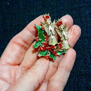 Christmas brooch vintage